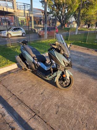 DAFRA CRUISYM 300 DAFRA CRUISYM 300